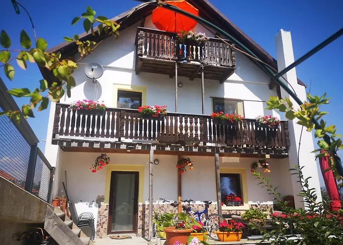 Ferien- Und Businesswohnung Relax Im Ersten Stock