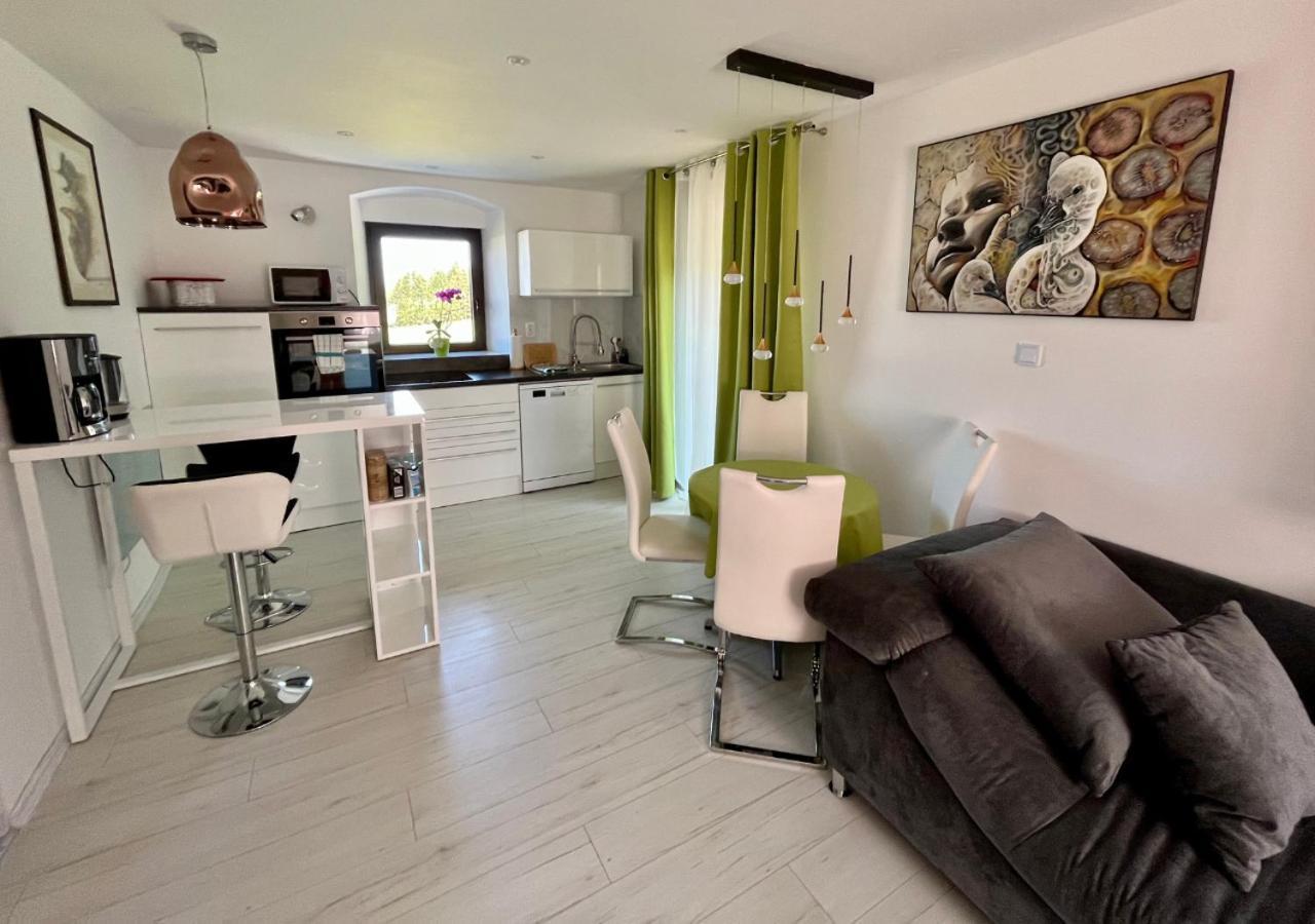 Apartment Ferien- Und Businesswohnung Relax Im Ersten Stock Sonnen